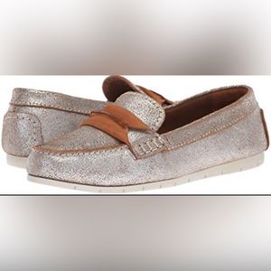 Frye Sedona silver two tone loafers